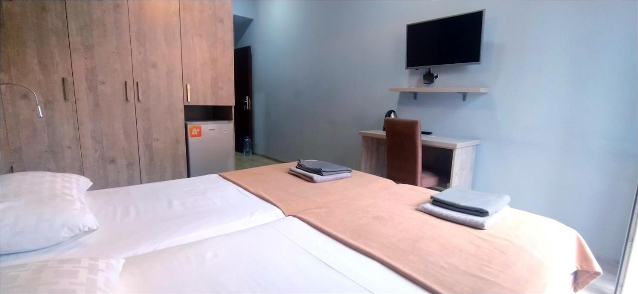 Winetorium Hotell Tbilisi Exteriör bild