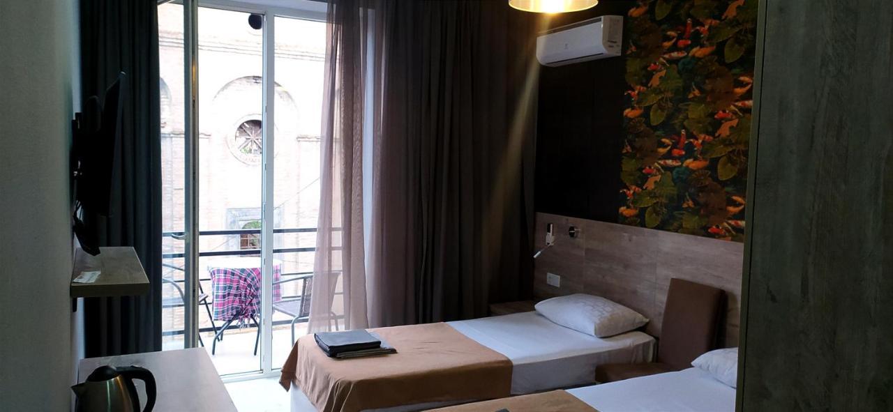 Winetorium Hotell Tbilisi Exteriör bild